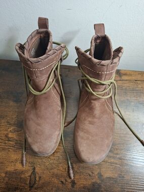 Earth Women’sVintage MintGreen Recycled Leather Ankle Boots Comfort BootSize 8.5